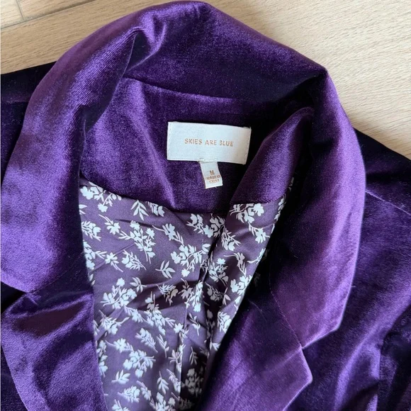 Skies Are Blue Rich Purple Velvet Blazer - Picture 4 of 5